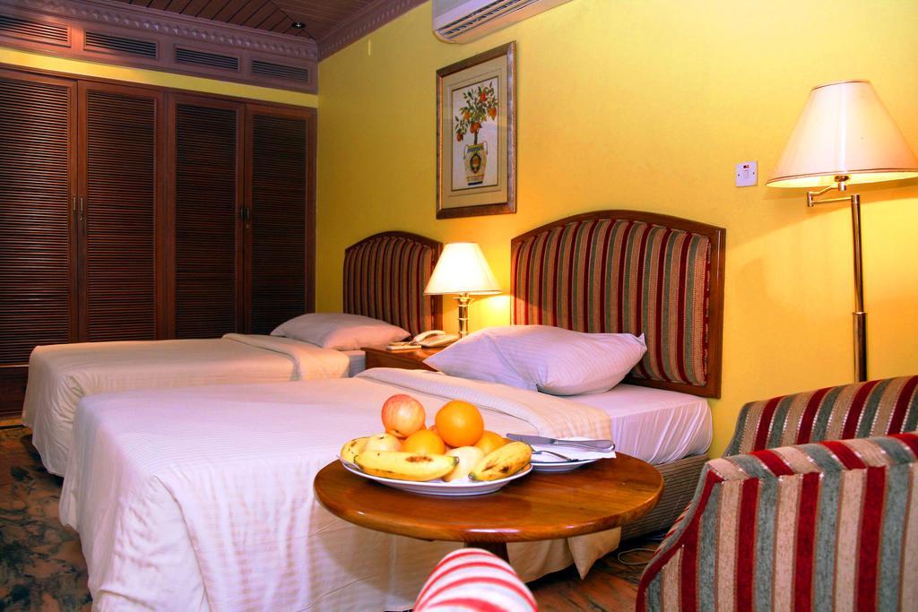 Hotel Swiss Park Dhaka Habitación foto