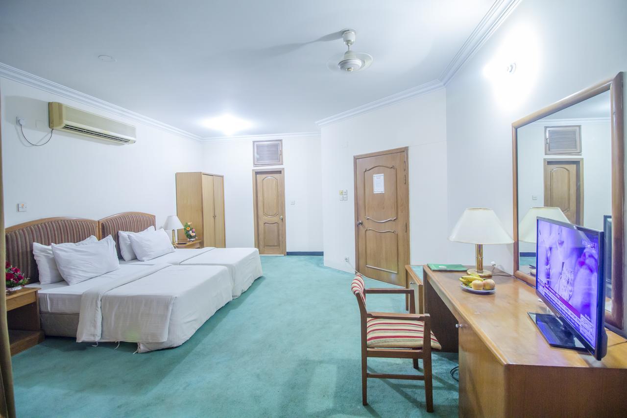 Hotel Swiss Park Dhaka Exterior foto